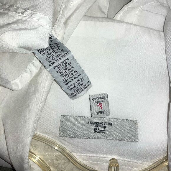 THREAD + SUPPLY S 100% Lyocell Solid White Long Sleeve Button Blouse Top Pockets - Picture 4 of 5